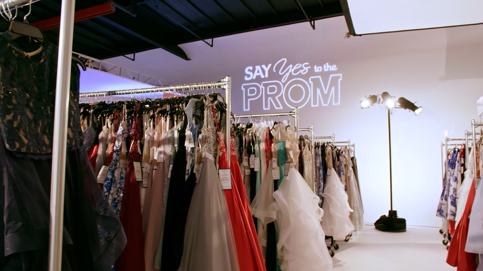 TLC's Say Yes to the Prom | TLC.com